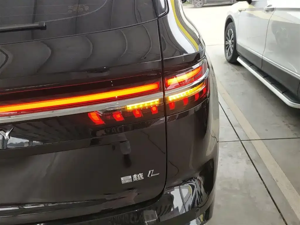 Geely Xingyue L 2021 из CN, фото 6