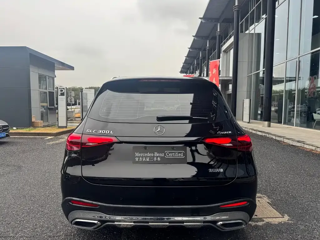 Mercedes-Benz GLC 2024 из CN, фото 2
