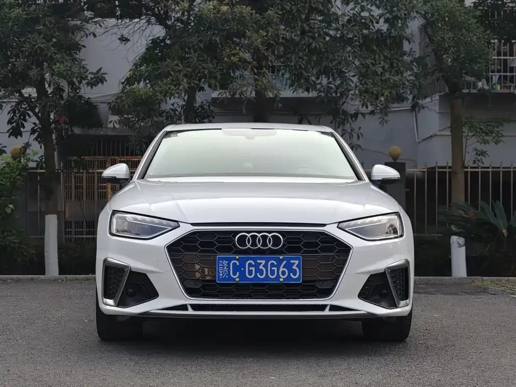 Audi A4L 2024 из CN, фото 6
