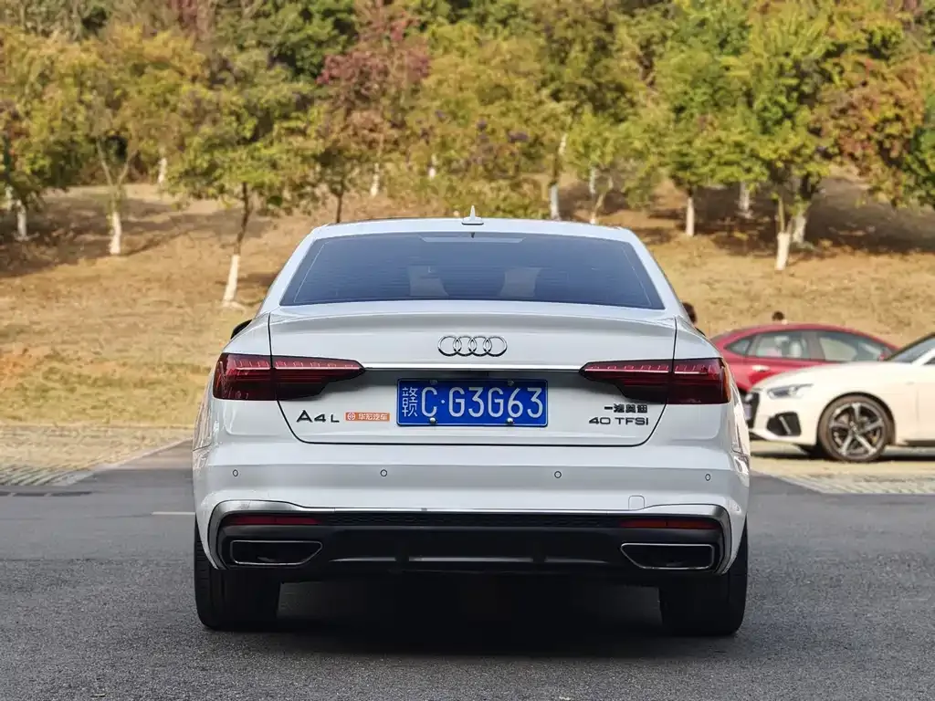 Audi A4L 2024 из CN, фото 7
