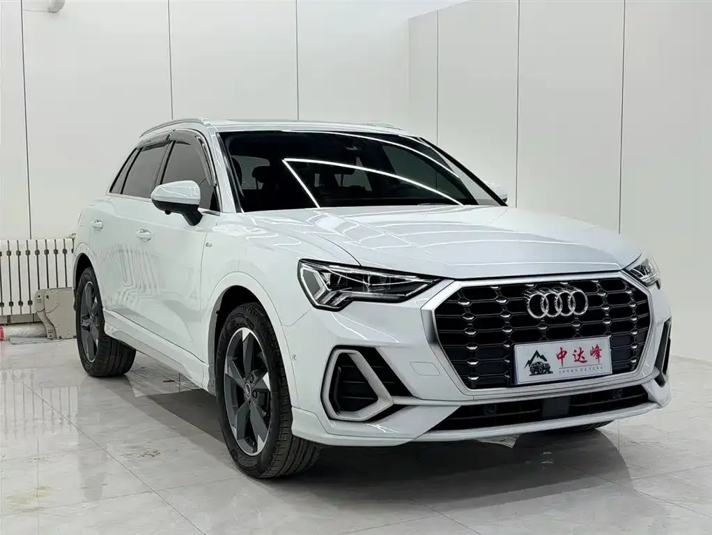 Audi Q3 2021 из CN, фото 5