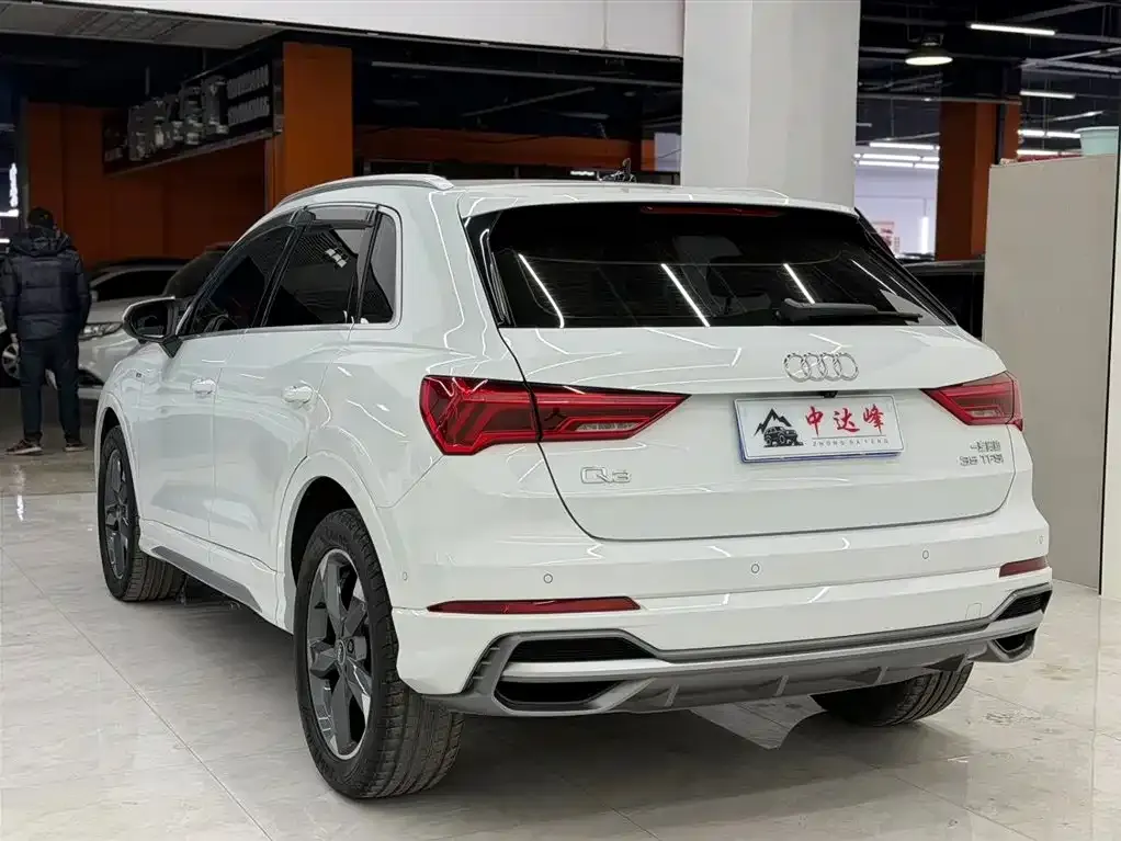 Audi Q3 2021 из CN, фото 8