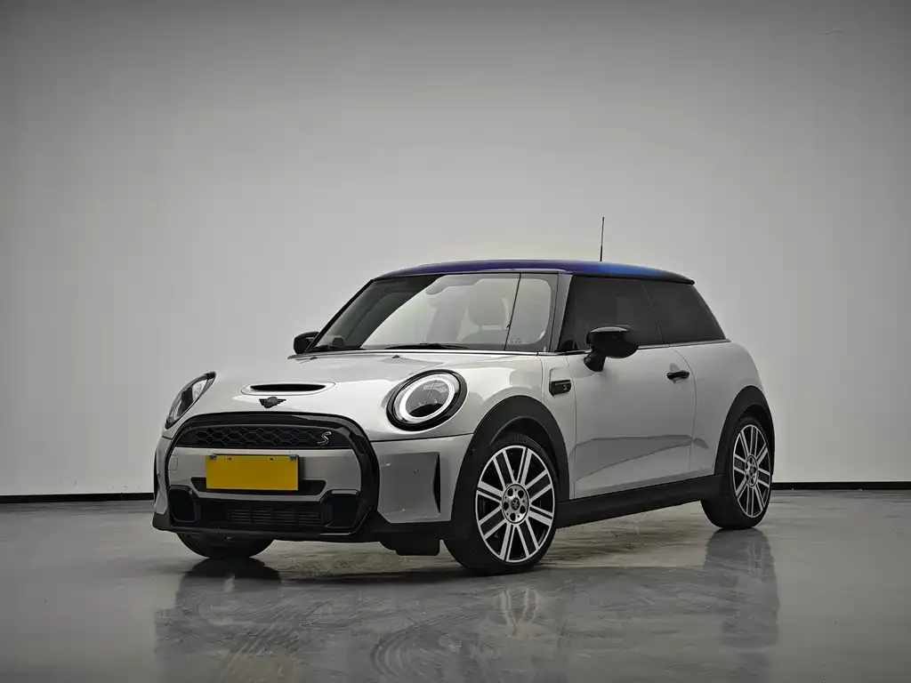 MINI Cooper (3-door) 2022 из CN, фото 1