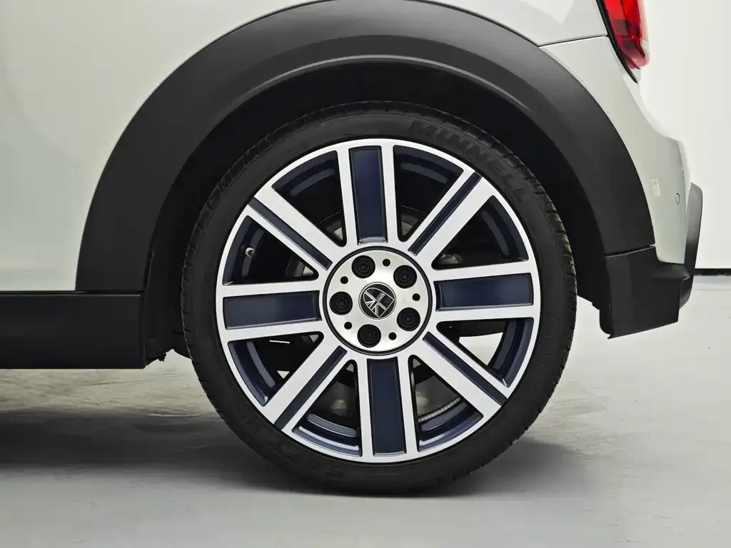 MINI Cooper (3-door) 2022 из CN, фото 8