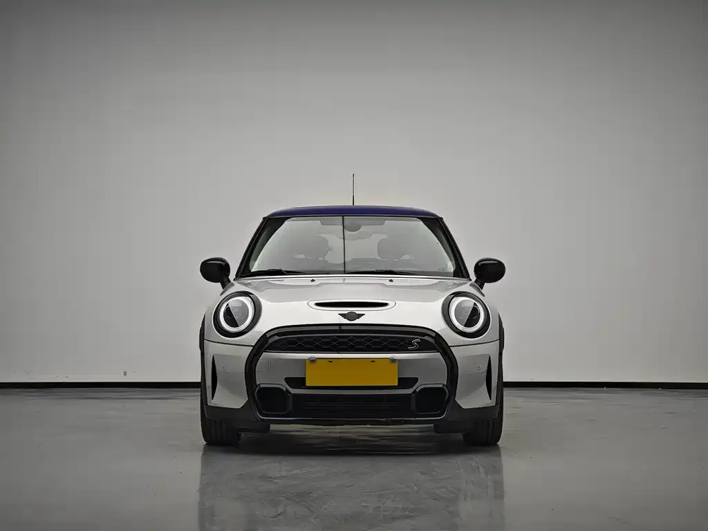 MINI Cooper (3-door) 2022 из CN, фото 3