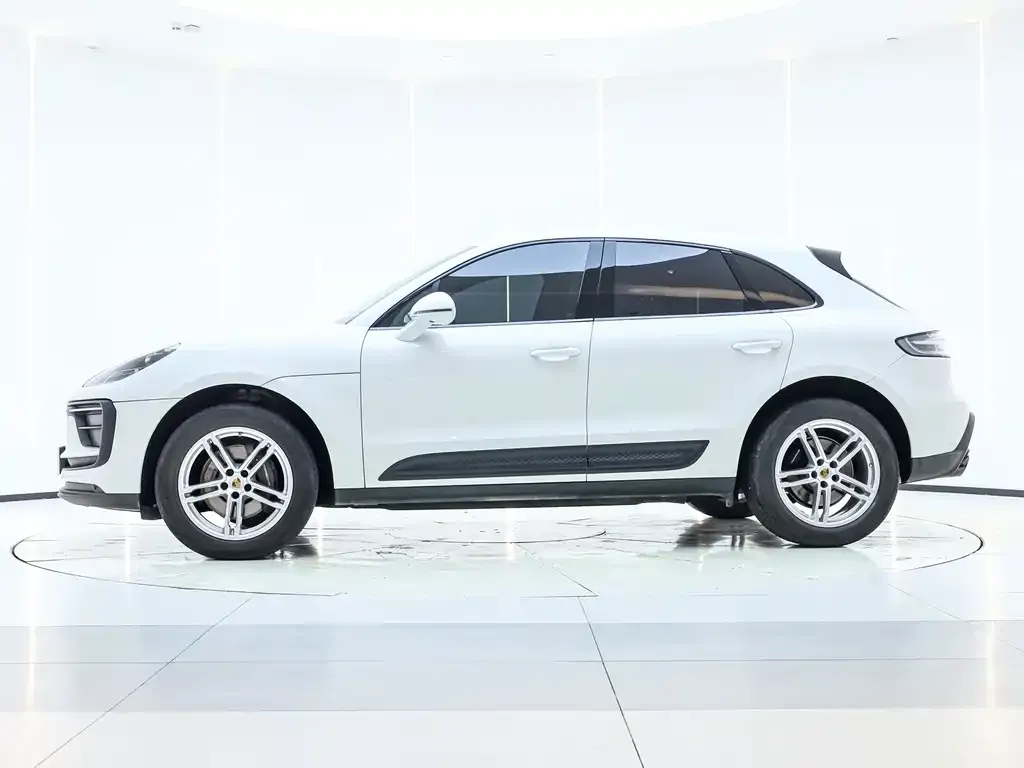 Porsche Macan 2024 из CN, фото 3