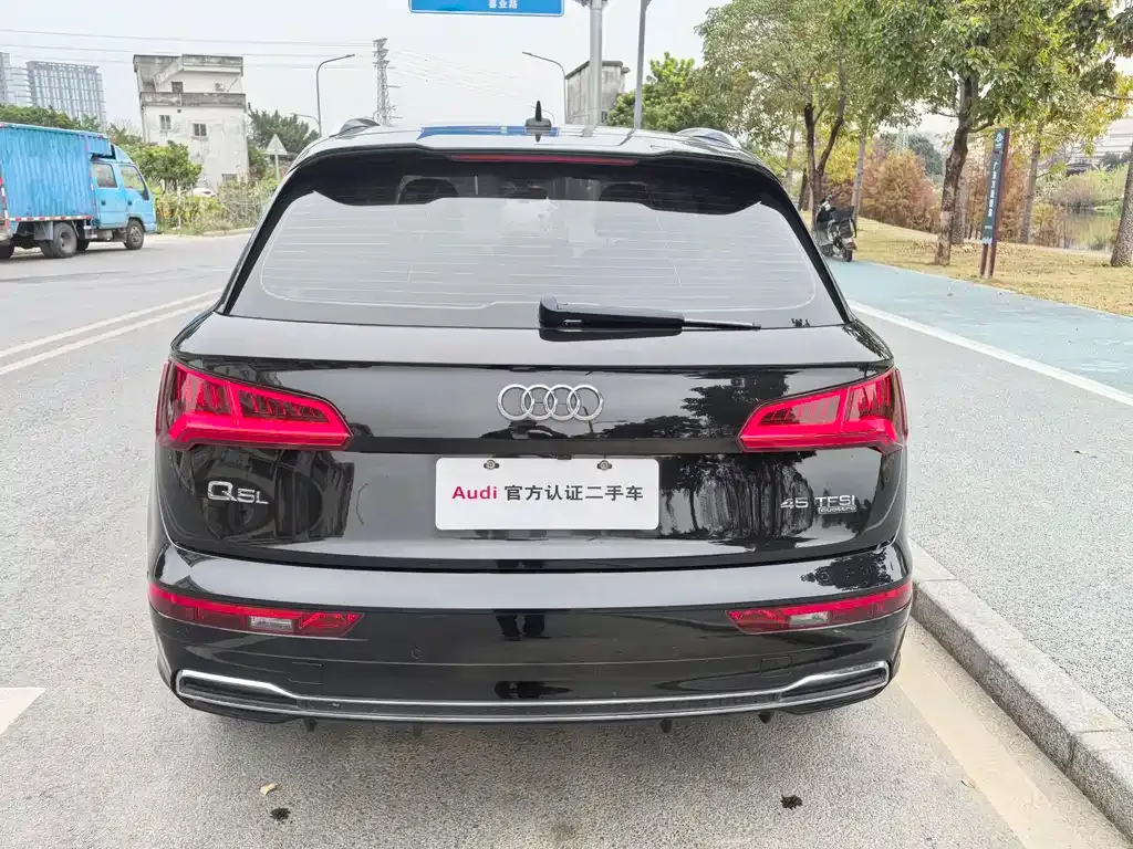 Audi Q5L 2021 из CN, фото 9