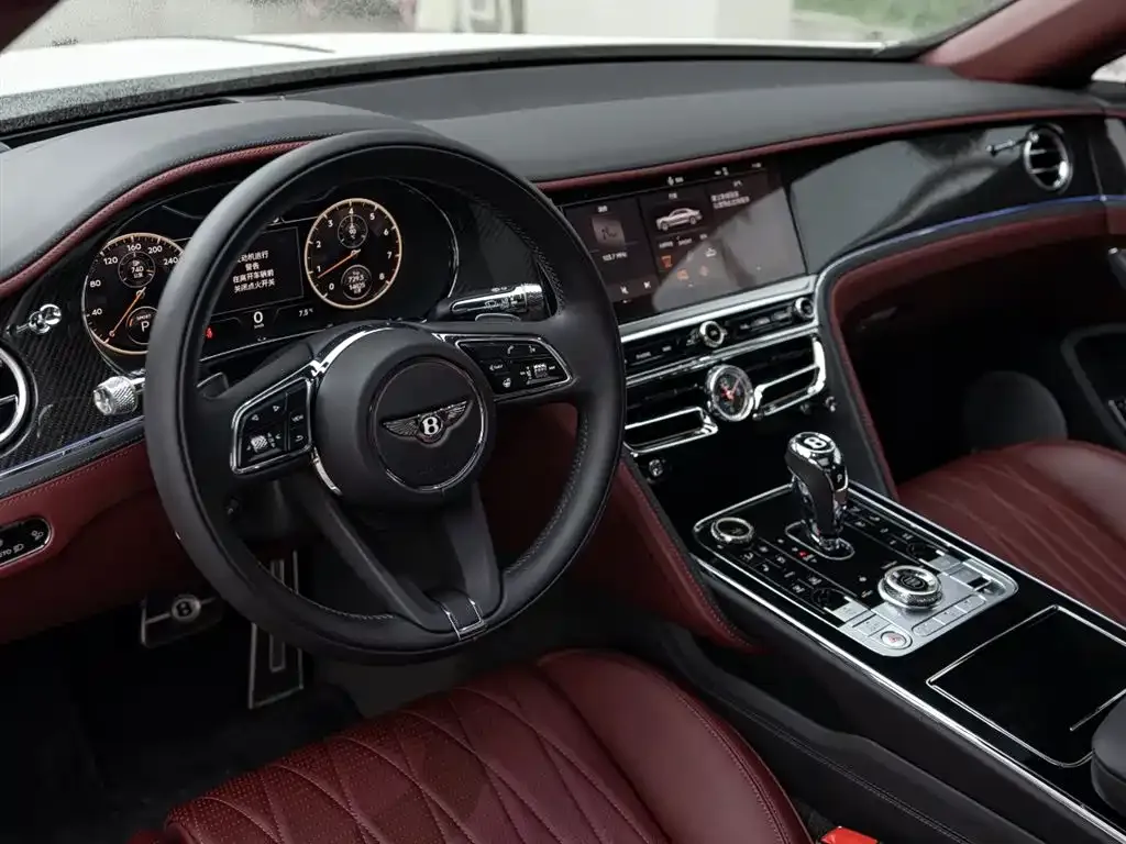 Bentley Flying Spur 2023 из CN, фото 6