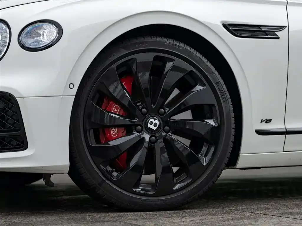 Bentley Flying Spur 2023 из CN, фото 7