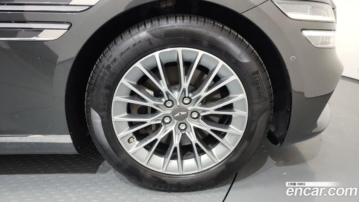 Genesis G80 — фото 10