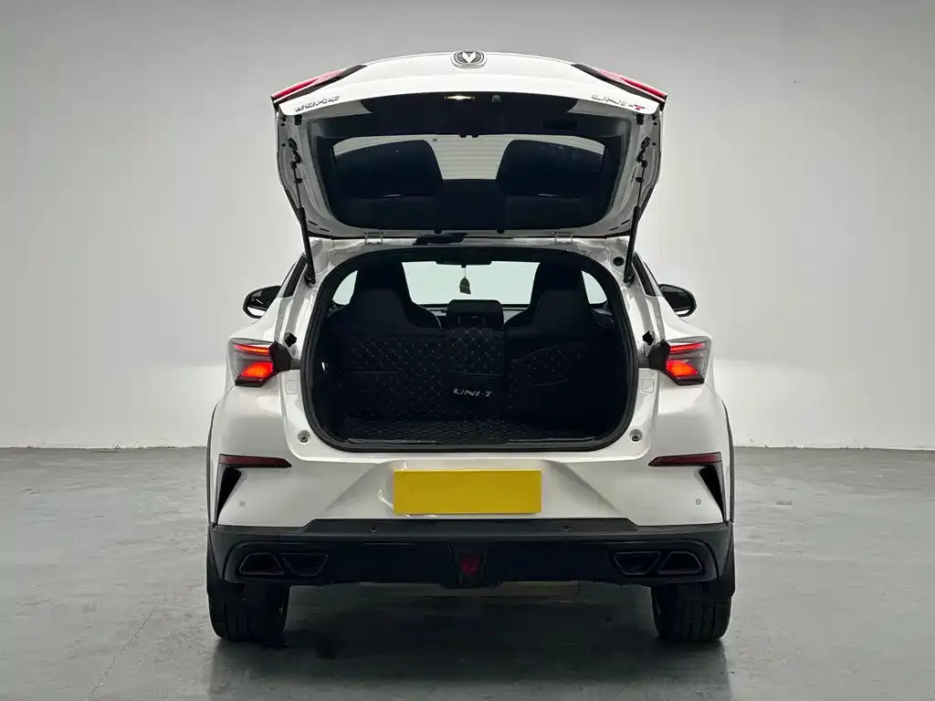 Changan UNI-T 2022 из CN, фото 2