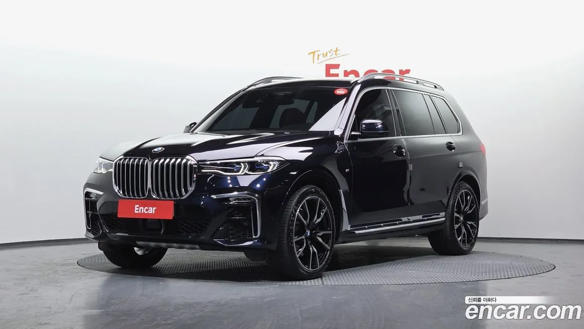 BMW X7 — фото 1
