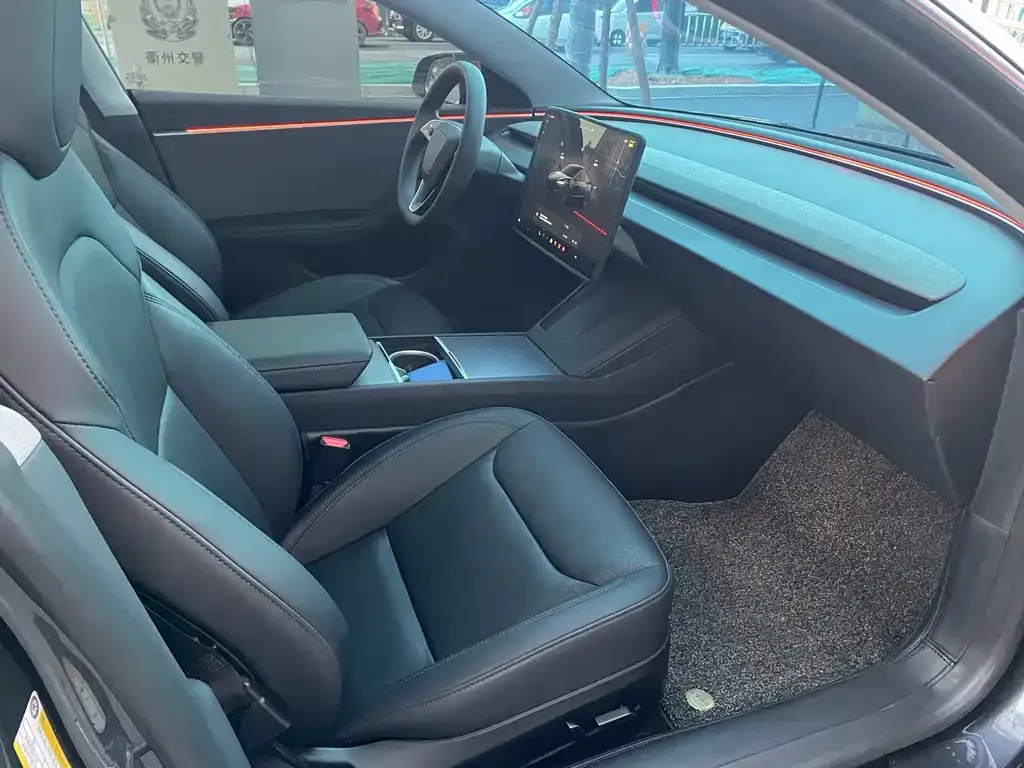 Tesla Model 3 2024 из CN, фото 9