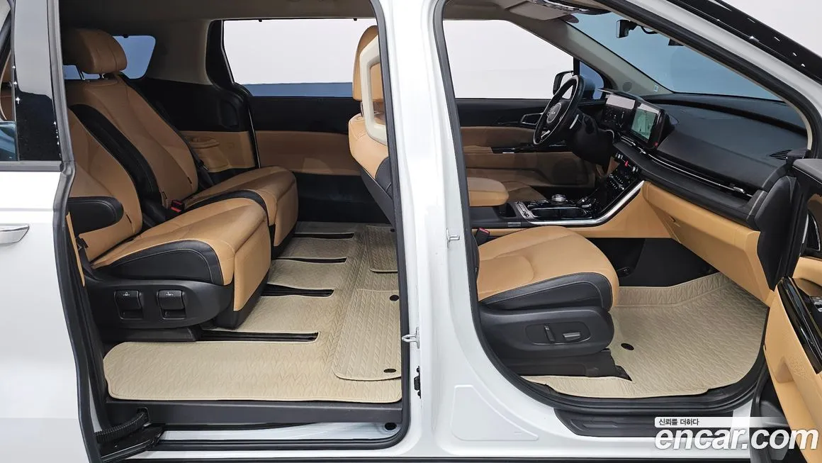 Kia Carnival 2023 из KR, фото 5