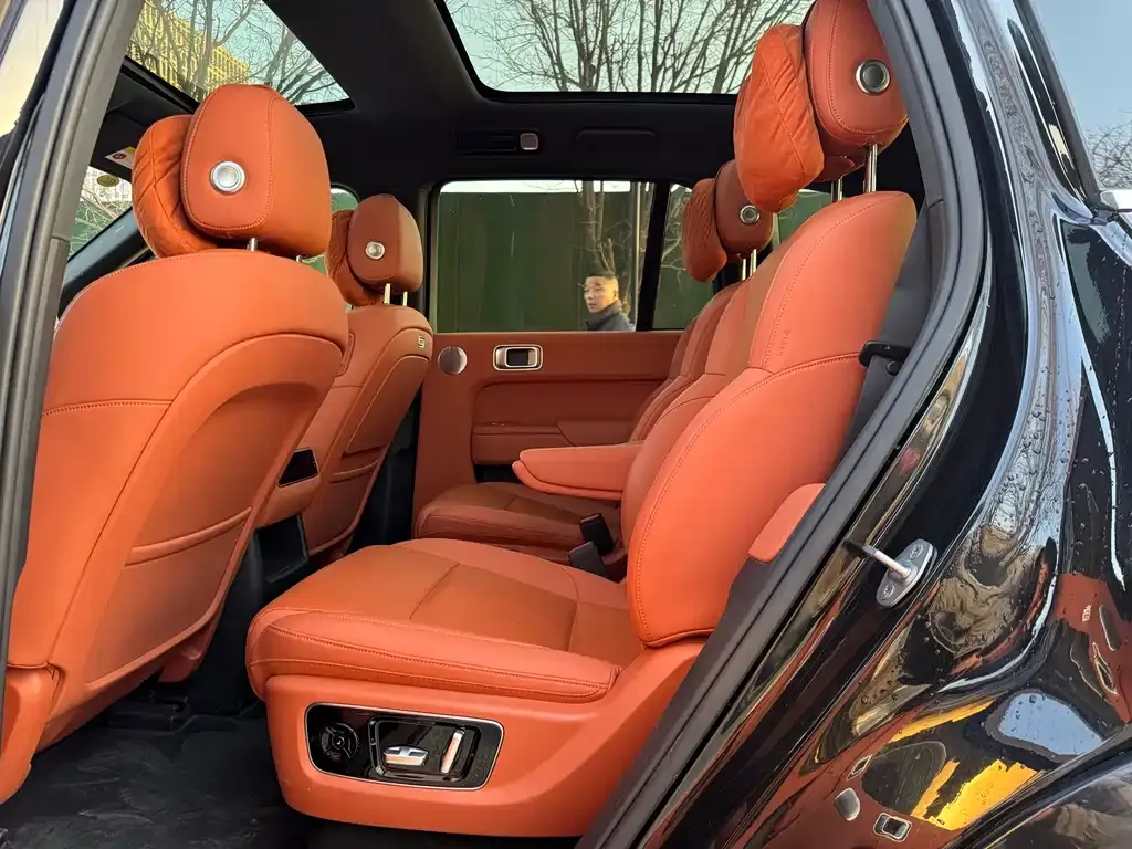 Li Auto L8 2025 из CN, фото 6