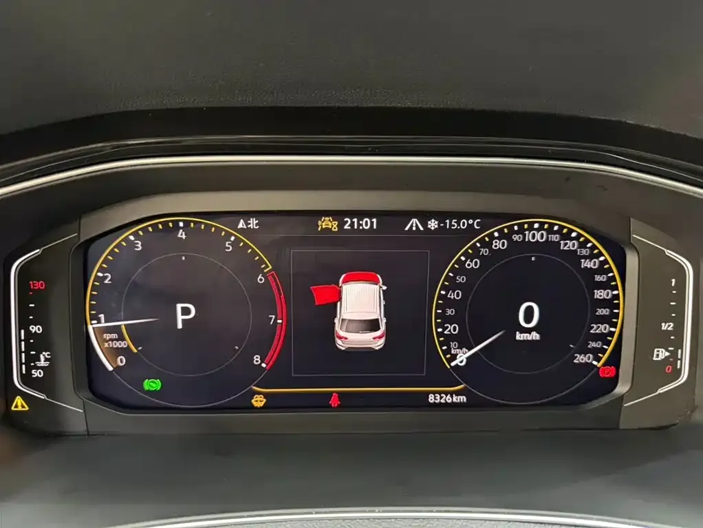 Volkswagen T-Roc 2023 из CN, фото 2