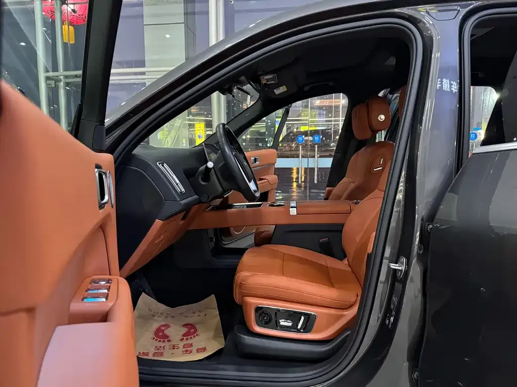 Li Auto L8 2024 из CN, фото 10