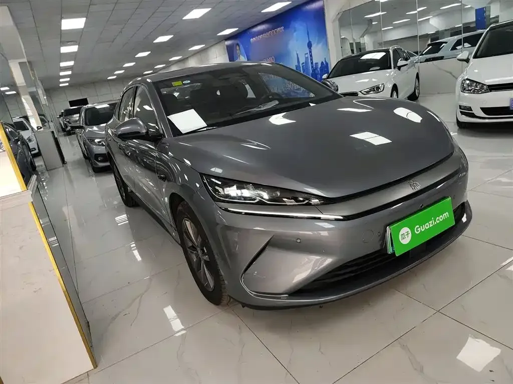 BYD Qin L — фото 10