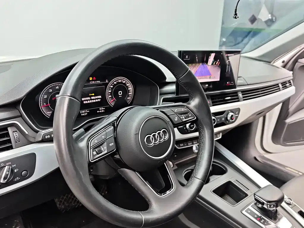 Audi A4L 2023 из CN, фото 9