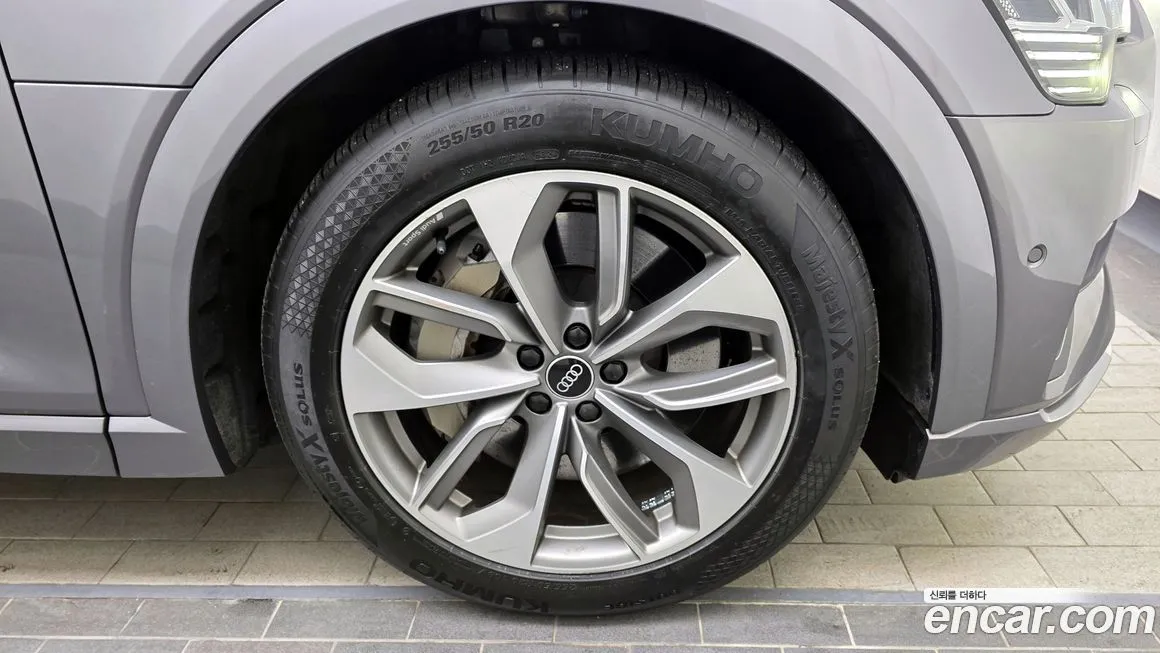 Audi e-tron 2021 из KR, фото 6