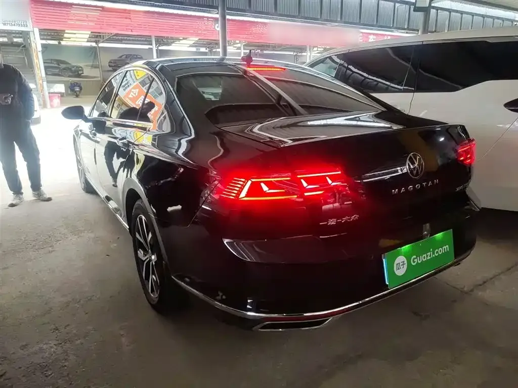 Volkswagen Magotan 2022 из CN, фото 4