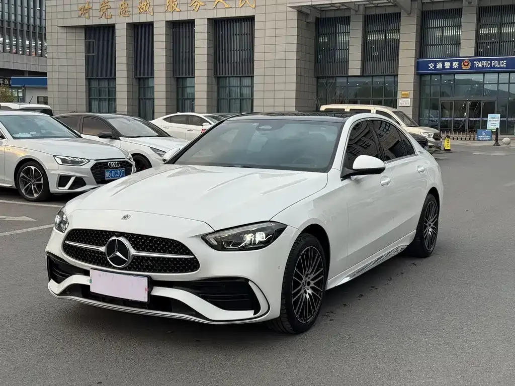 Mercedes-Benz C-Class 2023 из CN, фото 1
