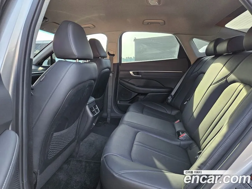 Hyundai Sonata 2022 из KR, фото 9