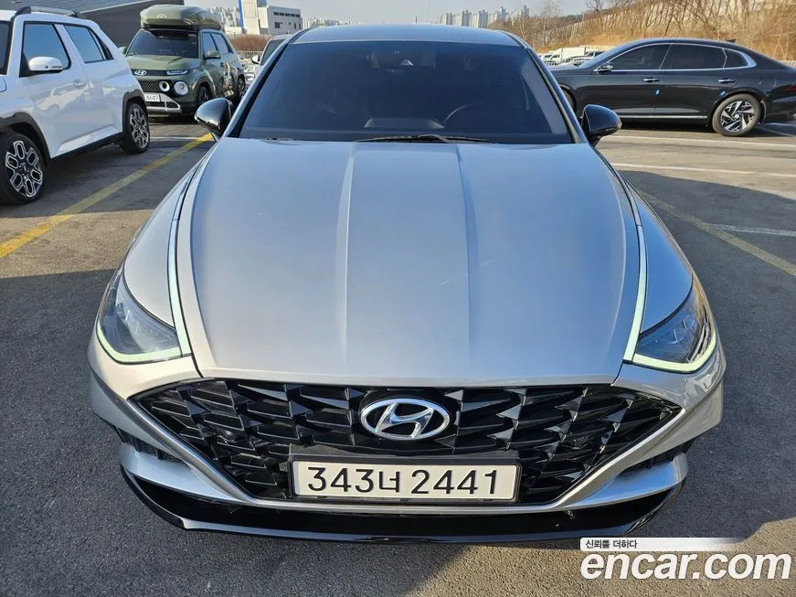 Hyundai Sonata 2022 из KR, фото 2