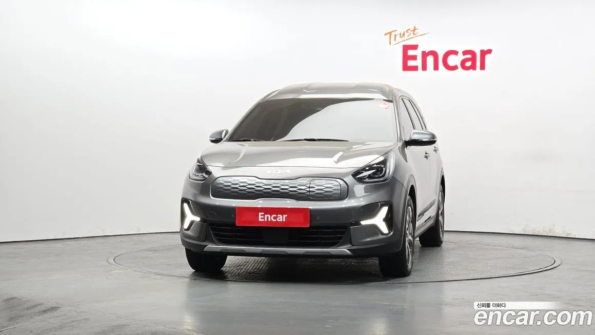Kia Niro — фото 3
