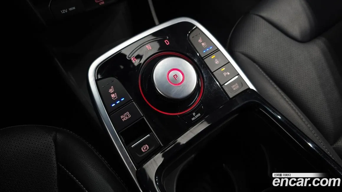 Kia Niro — фото 9