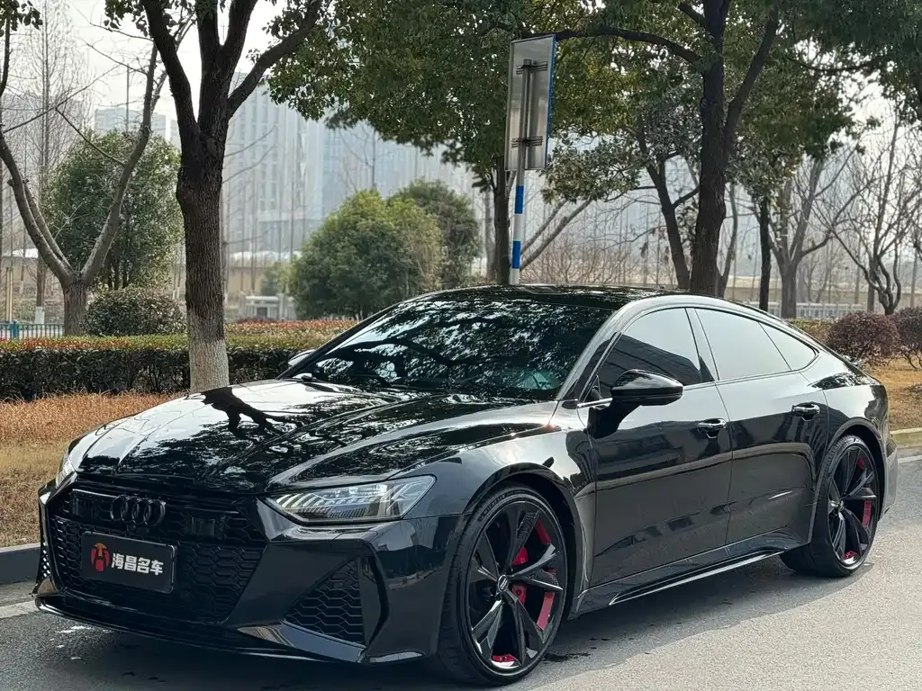 Audi RS 7 2023 из CN, фото 7