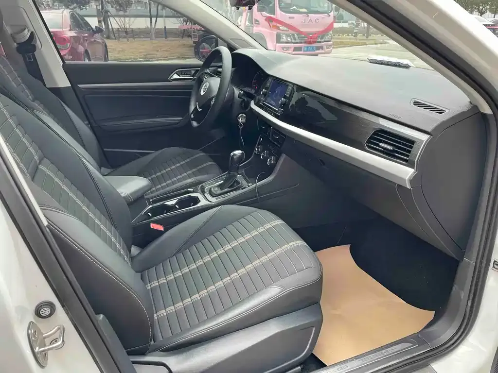 Volkswagen Lavida 2021 из CN, фото 7