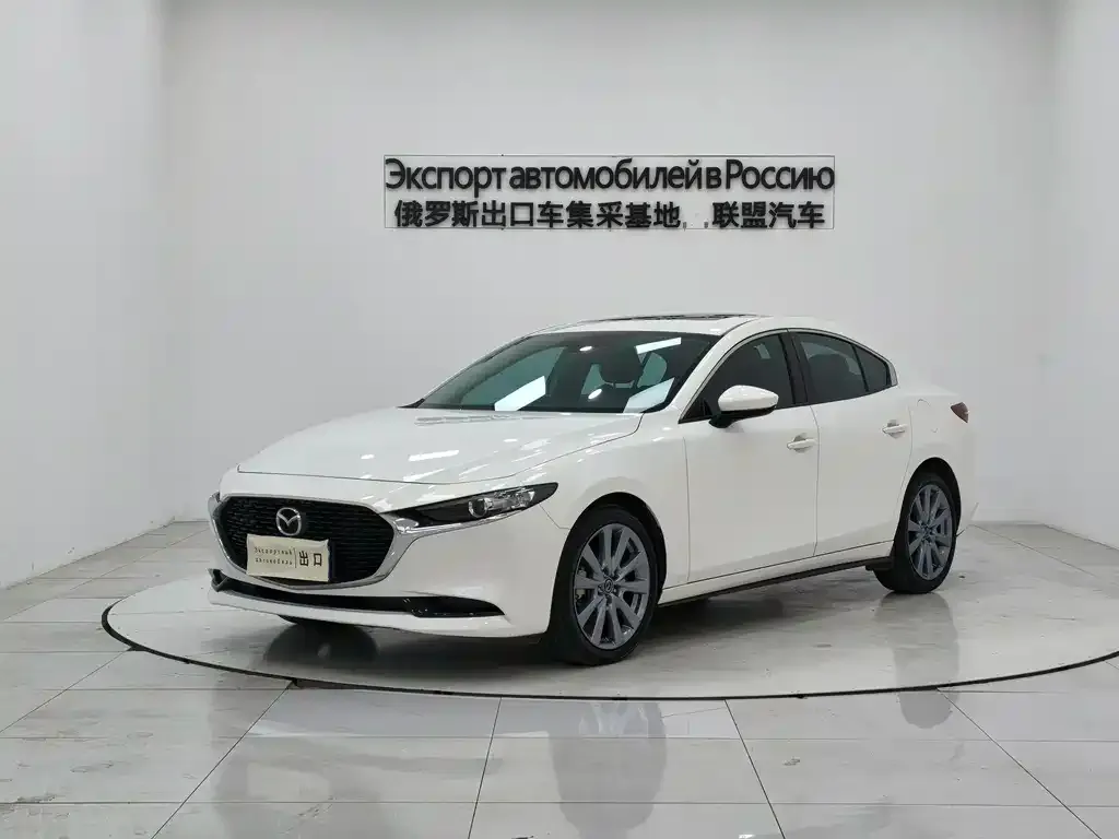 Mazda 3 Axela 2022 из CN, фото 1
