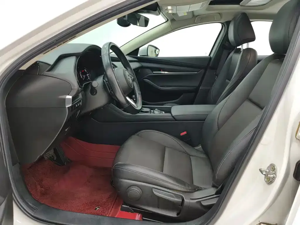 Mazda 3 Axela 2022 из CN, фото 9