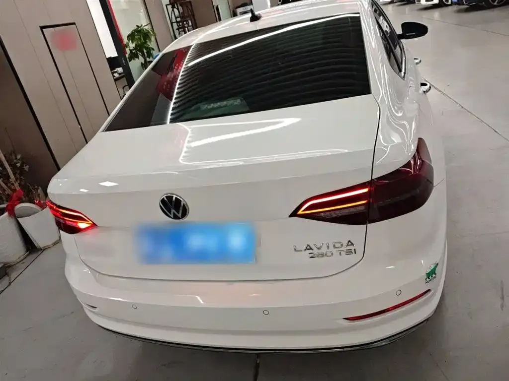 Volkswagen Lavida 2024 из CN, фото 5
