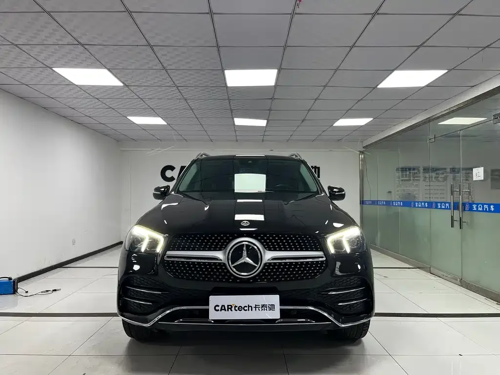 Mercedes-Benz GLE 2021 из CN, фото 2