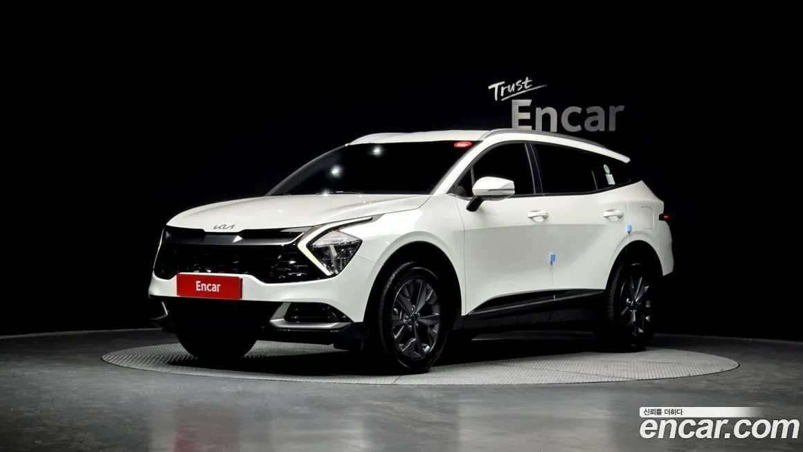 Kia Sportage — фото 1