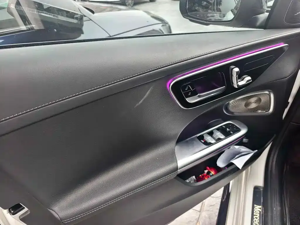 Mercedes-Benz C-Class 2023 из CN, фото 2