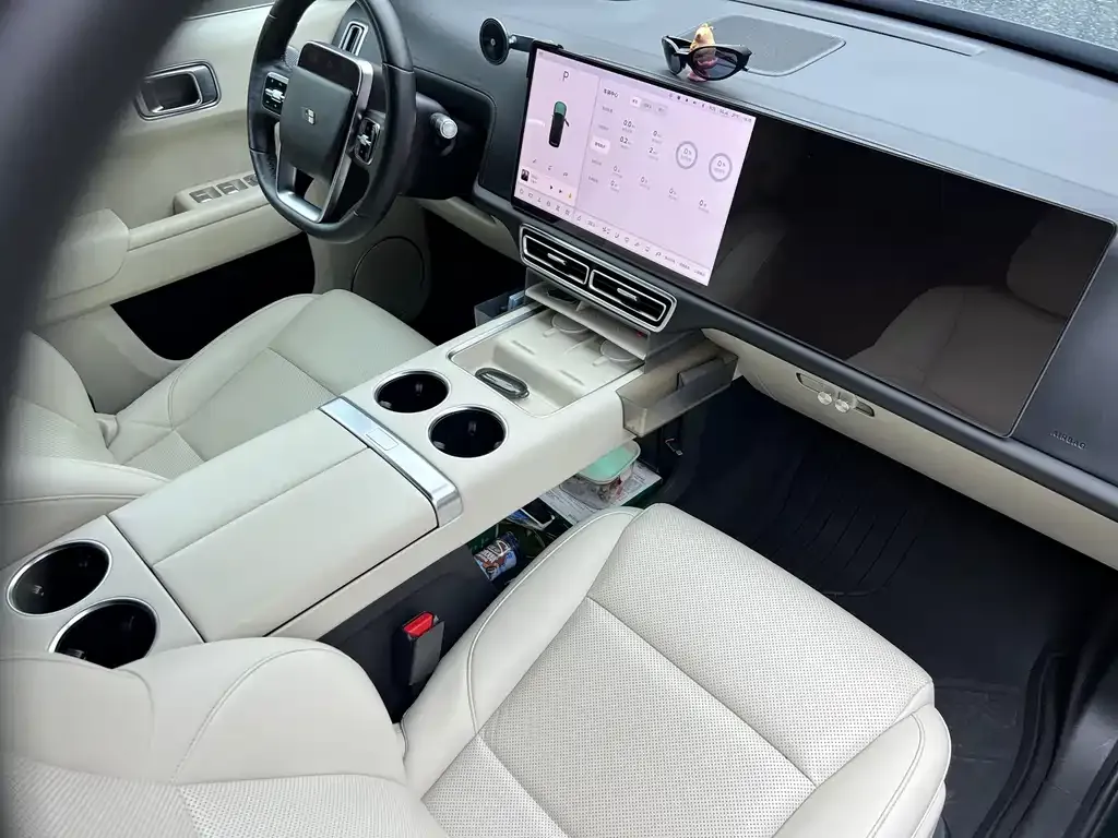 Li Auto L9 2023 из CN, фото 6