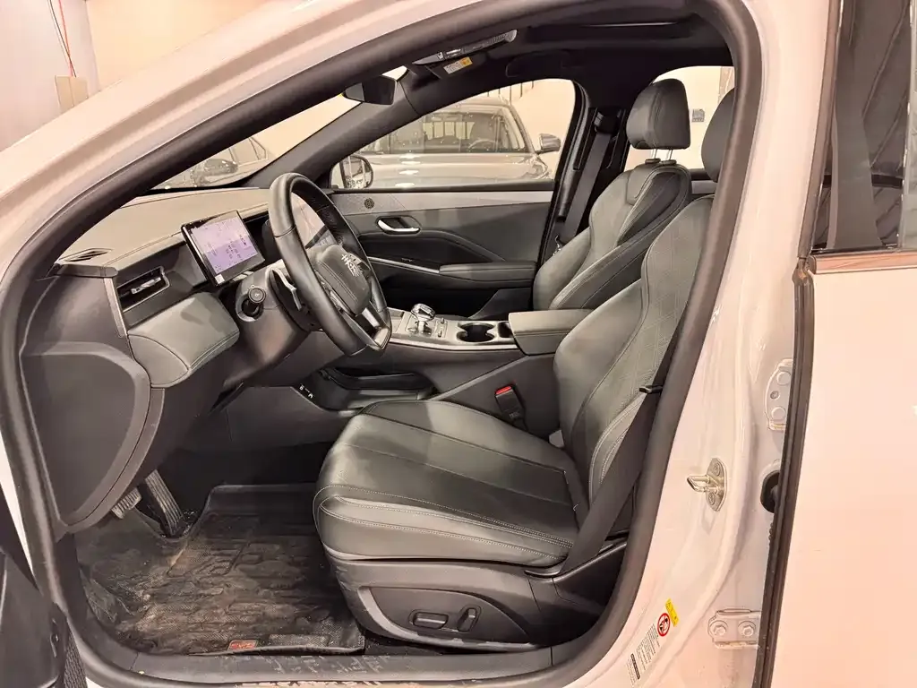 BYD Qin PLUS 2025 из CN, фото 8