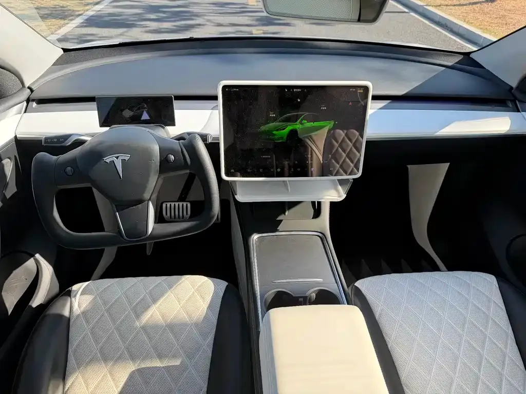 Tesla Model Y 2022 из CN, фото 3
