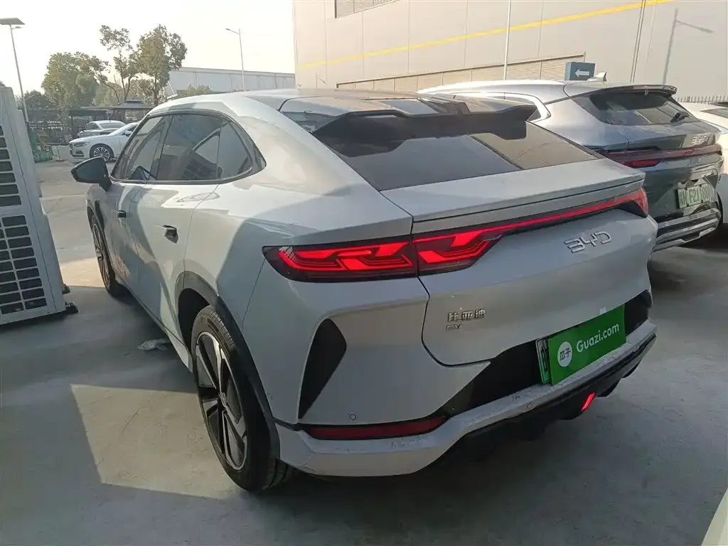 BYD L EV 2025 из CN, фото 9