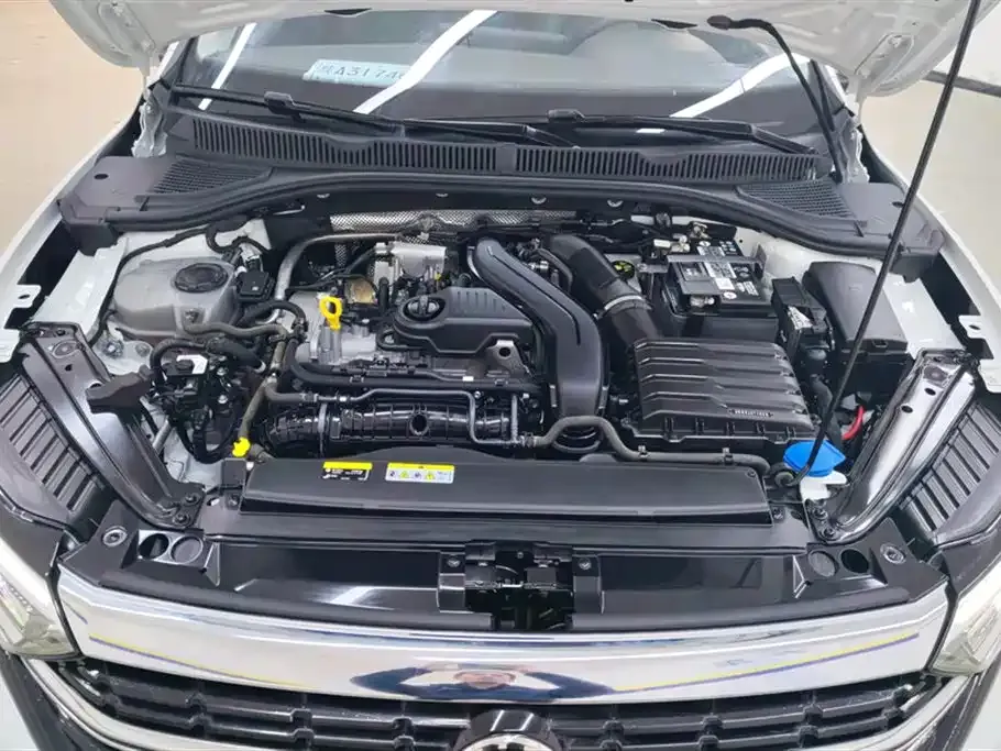 Volkswagen Sagitar 2023 из CN, фото 10