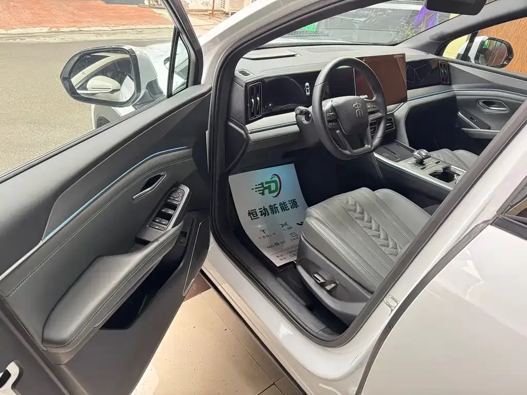 BYD L DM-i 2025 из CN, фото 10