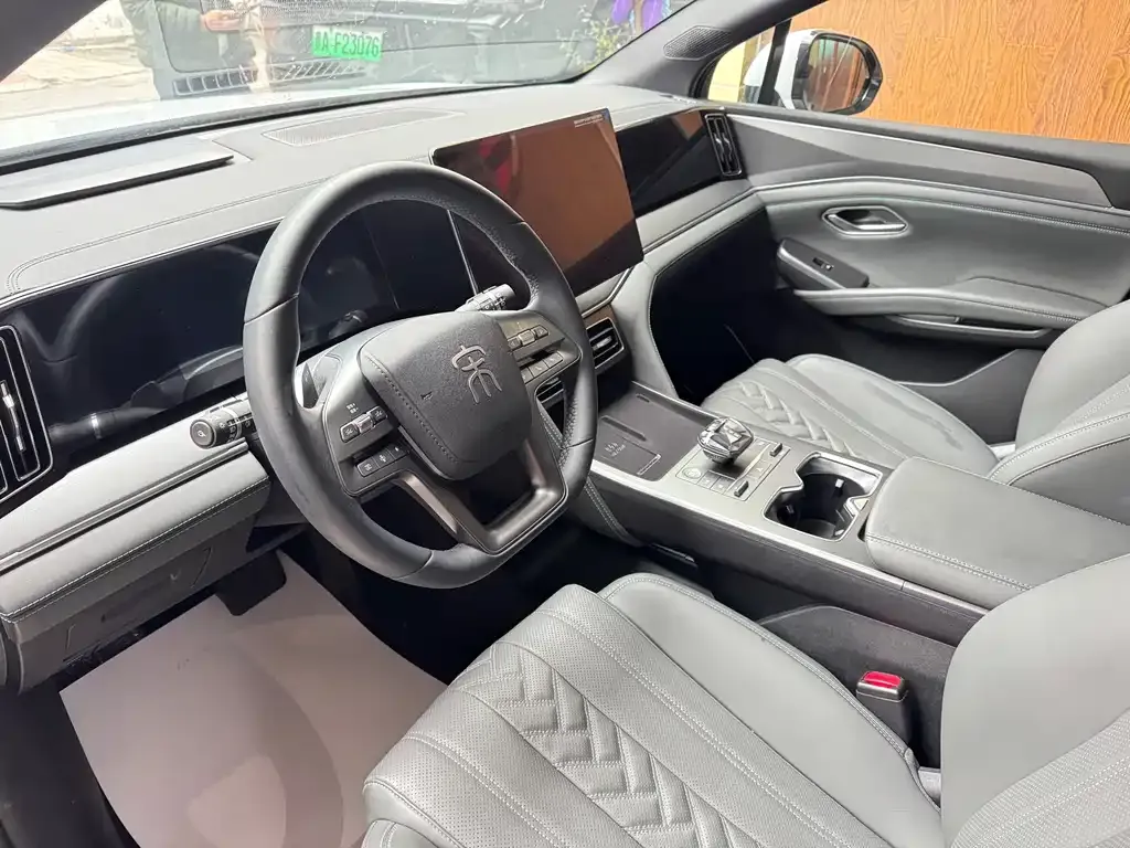 BYD L DM-i 2025 из CN, фото 8
