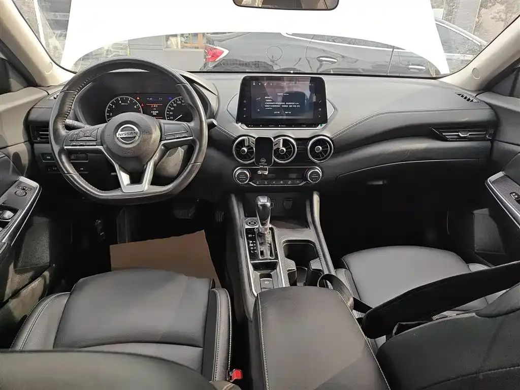 Nissan Sylphy 2023 из CN, фото 2