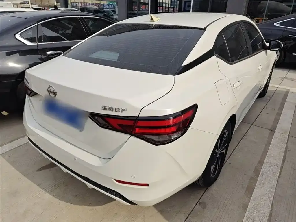 Nissan Sylphy 2023 из CN, фото 4