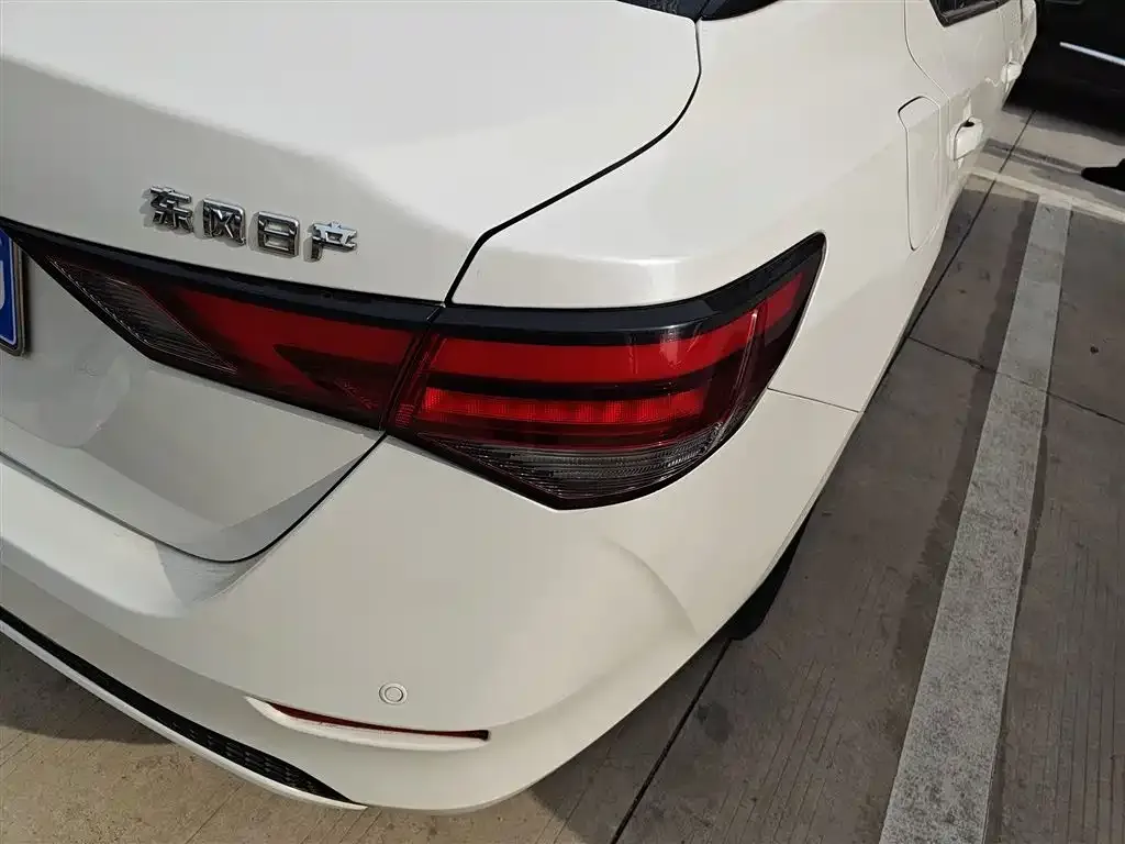 Nissan Sylphy 2023 из CN, фото 3
