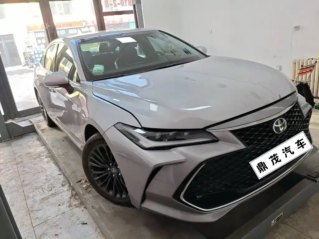 Toyota Avalon 2023 из CN, фото 10