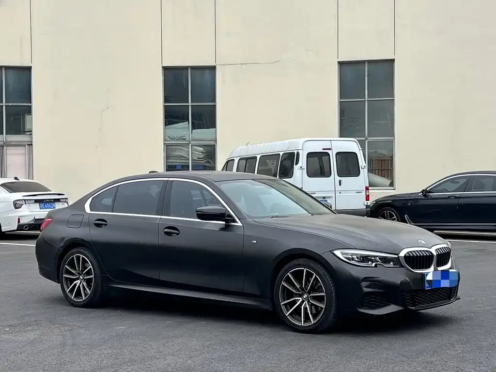 BMW 3 Series 2021 из CN, фото 10